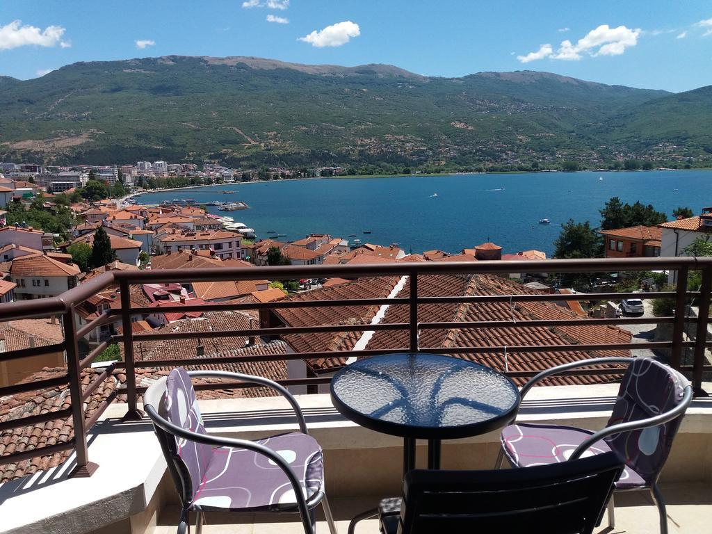 Grigor Prlichev Apartments Ohrid Esterno foto