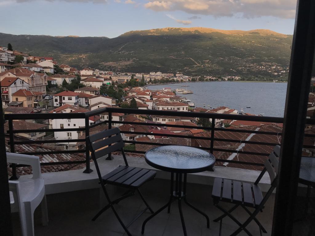 Grigor Prlichev Apartments Ohrid Esterno foto