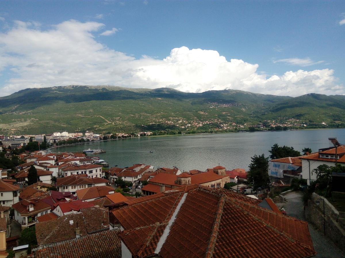 Grigor Prlichev Apartments Ohrid Esterno foto